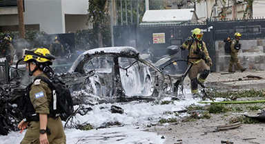 以色列中部城市遭襲現(xiàn)場